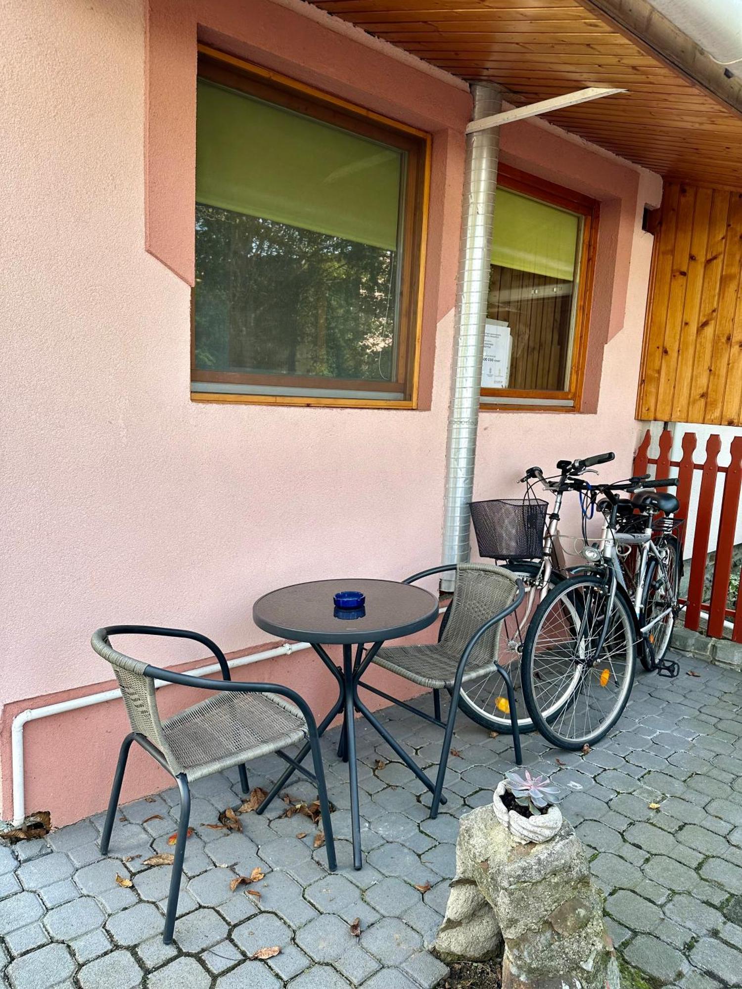 Bük Andrea Apartman מראה חיצוני תמונה